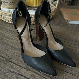 Aldo Heeled Sandals Black sz 6